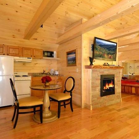 Mountain High Villa Gatlinburg Exterior photo